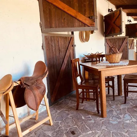 Il Nuraghe Del Coghinas Bed & Breakfast 4*