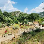 Bed & Breakfast Il Nuraghe Del Coghinas 4*