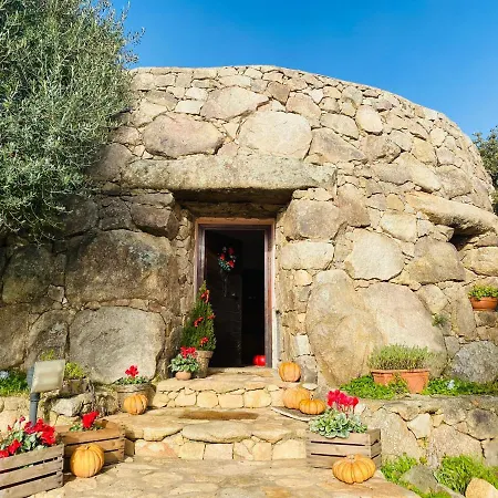 ベッド・アンド・ブレックファスト Il Nuraghe Del Coghinas 4*