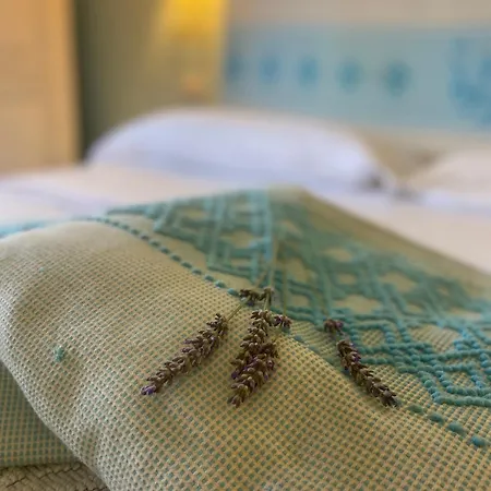 Il Nuraghe Del Coghinas Bed & Breakfast 4*
